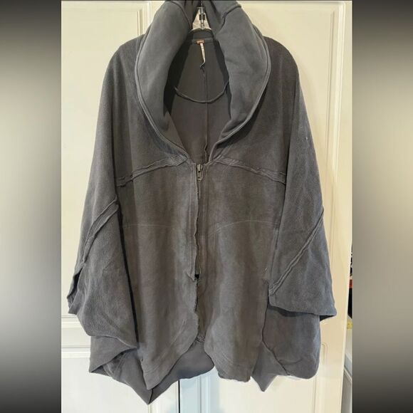 FREE PEOPLE COZY UP CARDI - Picture 2 of 3